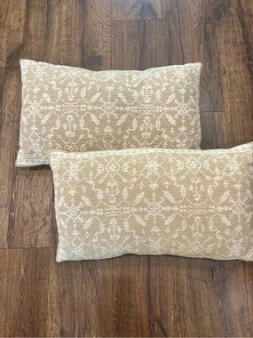 Threshold Studio McGee Beige and White Patterned Lumbar Throw Pillow Pair